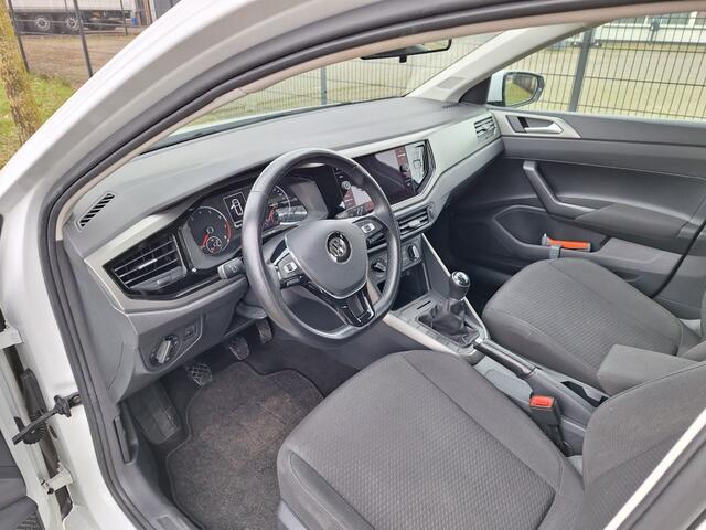 Volkswagen POLO 1.0 MPI