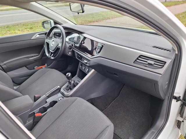 Volkswagen POLO 1.0 MPI