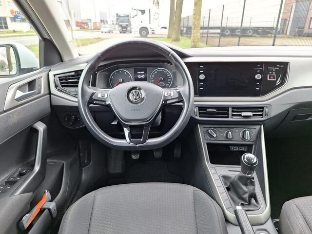 Volkswagen POLO 1.0 MPI