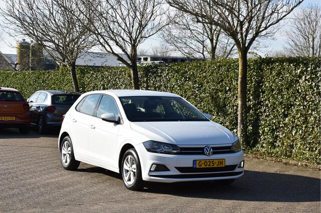 Volkswagen POLO 1.0 TSI 96 PK Carplay stoelverw. Mf.stuur Garantie Comfortline bluemotion