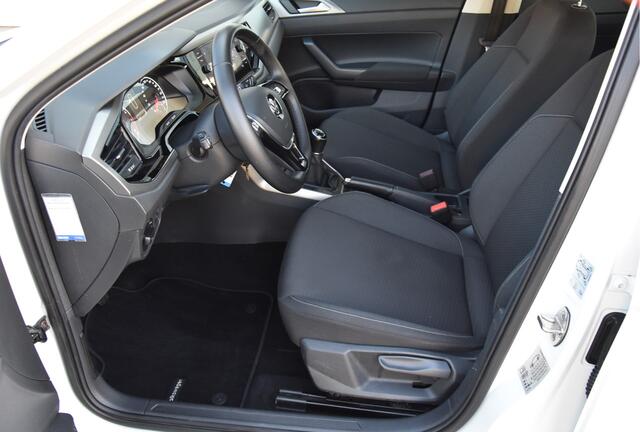 Volkswagen POLO 1.0 TSI 96 PK Carplay stoelverw. Mf.stuur Garantie Comfortline bluemotion