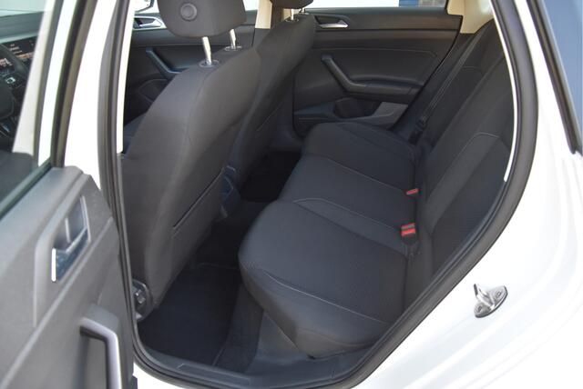 Volkswagen POLO 1.0 TSI 96 PK Carplay stoelverw. Mf.stuur Garantie Comfortline bluemotion