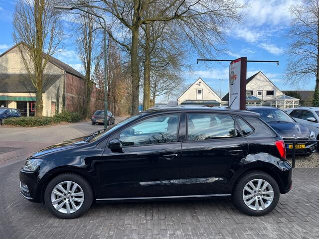 Volkswagen POLO 1.2 TSI HIGHLINE AUTOMAAT / NAVI / AIRCO / 15'' LM-VELGEN