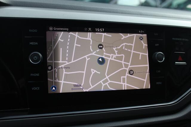 Volkswagen POLO 1.0 TSI Comfortline - AIRCO - CRUISE - NAVIGATIE - CARPLAY - PDC V+A -