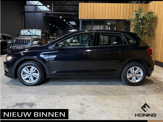 Volkswagen POLO 1.0 TSI Comfortline. DSG Automaat. Afneembare Trekhaak. Navi. Apple-carplay. NAP