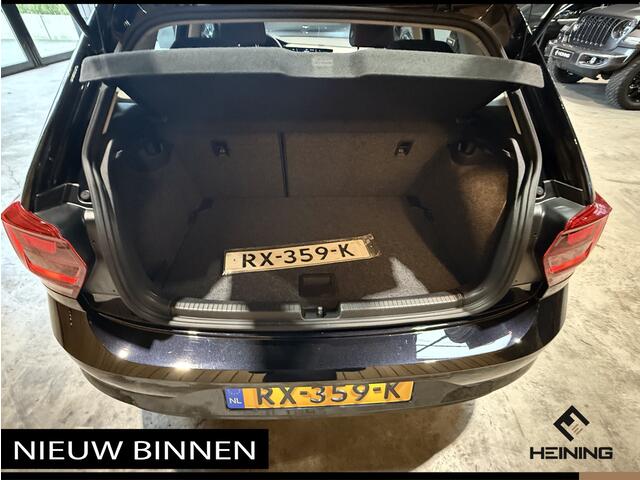 Volkswagen POLO 1.0 TSI Comfortline. DSG Automaat. Afneembare Trekhaak. Navi. Apple-carplay. NAP