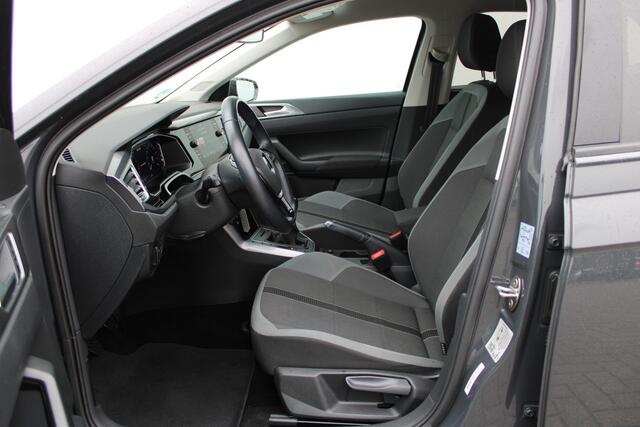 Volkswagen POLO 1.0 TSI Highline | CRUISE | NAVI | STOELVERWARMING | CLIMA | PDC