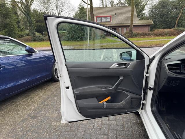 Volkswagen POLO 1.0 TSI Comfortline Business