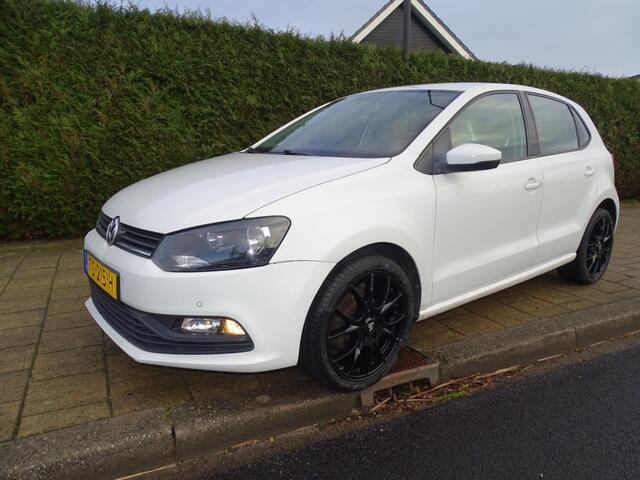 Volkswagen POLO 1.0 COMFL -Media-Aux-Pdc-Airco-Electr ram
