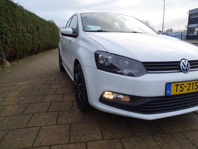 Volkswagen POLO 1.0 COMFL -Media-Aux-Pdc-Airco-Electr ram