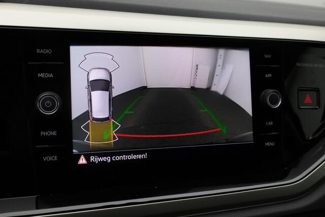 Volkswagen POLO 1.0 TSI 95 pk Move | Panoramadak | Navigatie | Stoelverwarming | Achteruitrijcamera | Adaptive Cruise