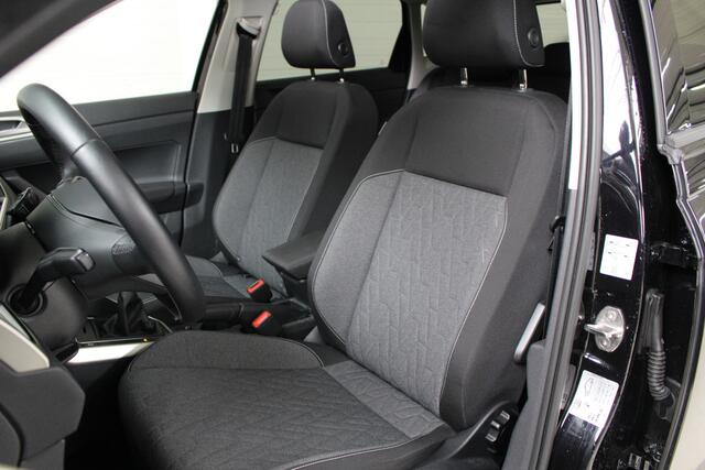Volkswagen POLO 1.0 TSI Life Move Panoramadak | Navigatiesysteem | DAB+ | 15"Velgen Zurich |