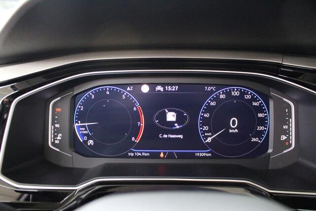 Volkswagen POLO 1.0 TSI Life Move Panoramadak | Navigatiesysteem | DAB+ | 15"Velgen Zurich |