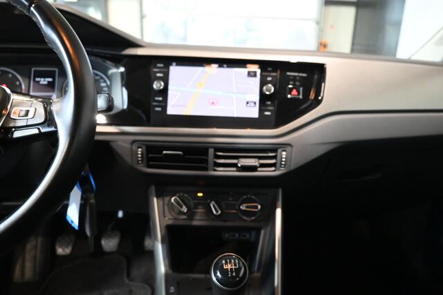 Volkswagen POLO 1.0 TSI Comfortline Airco Navigatie LED Rijklaarprijs Inruil Mogelijk!