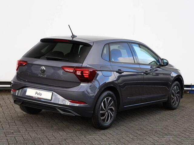 Volkswagen POLO 1.0 TSI Life Edition | Camera | Parkeersensoren | Apple Carplay | 15"LMV