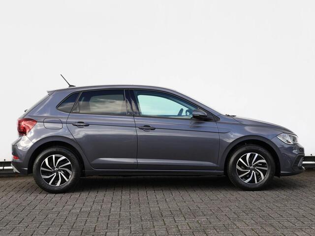 Volkswagen POLO 1.0 TSI Life Edition | Navigatie | PDC | Camera |