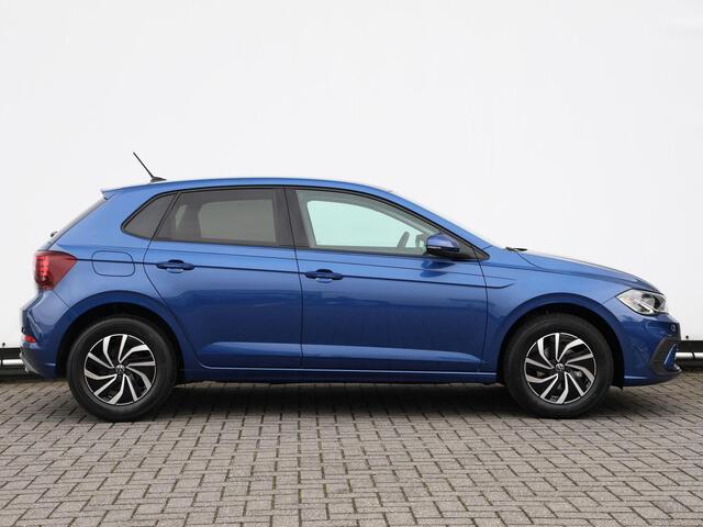 Volkswagen POLO 1.0 TSI Life Edition | App-connect | Pdc | 15" lm velgen | Camera | Getint glas |