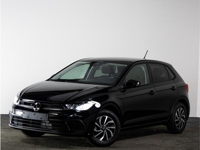 Volkswagen POLO 1.0 TSI 95 PK Life Edition | Achteruitrijcamera | Navigatie | Climatronic |