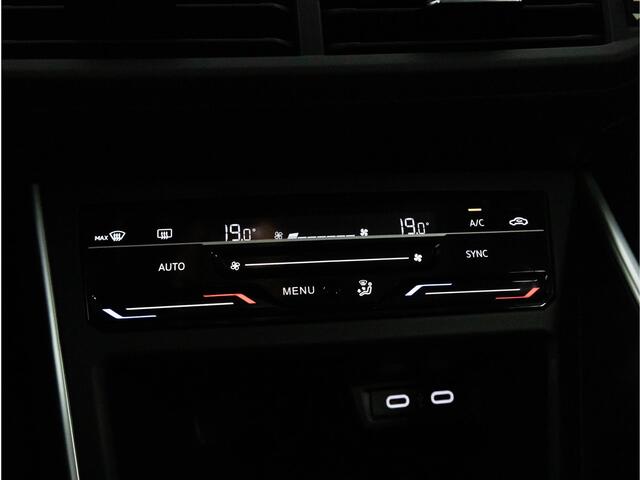 Volkswagen POLO 1.0 TSI 95 PK Life Edition | Achteruitrijcamera | Navigatie | Climatronic |