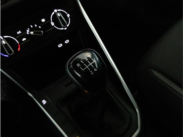 Volkswagen POLO 1.0 TSI 95 PK Life Edition | Achteruitrijcamera | Navigatie | Travel Assist |
