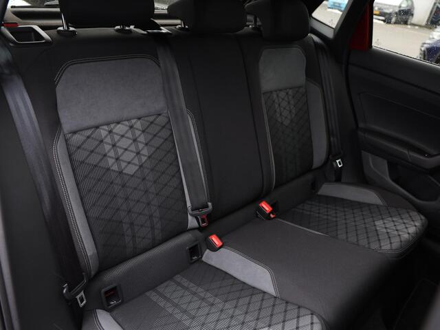Volkswagen POLO 1.0 TSI R-Line 95pk | LED | Navigatie | 17" Bergamo | Climate control | Cruise control