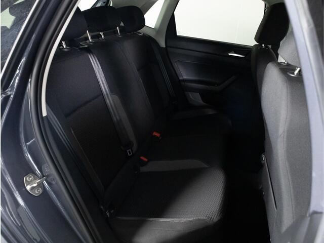 Volkswagen POLO 1.0 TSI 95 PK Life Edition | Achteruitrijcamera | Navigatie | Climatronic |