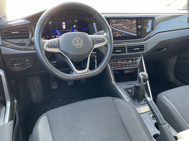 Volkswagen POLO 1.0 TSI 95pk Life Business / Navigatie / Stoelverwarming / Camera