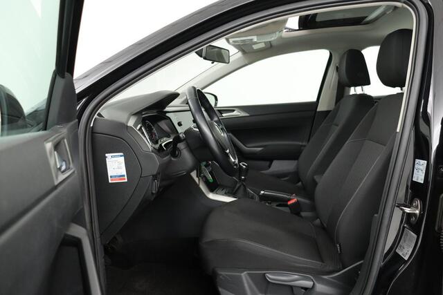 Volkswagen POLO 1.0 TSI R Line | Panoramadak | Park Assist | Carplay | Adaptive cruise | Climate control | PDC | Navigatie | Bluetooth | LED