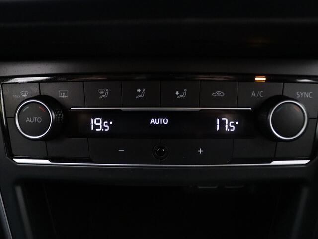 Volkswagen POLO 96pk TSI Highline Adapt. Cruise | Climate | Carplay | 16" Velgen