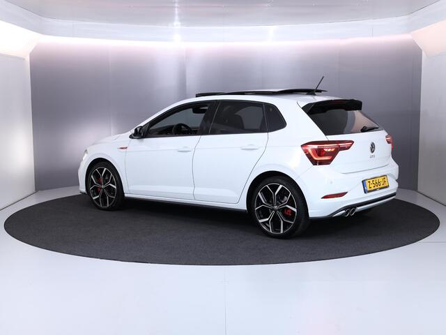 Volkswagen POLO 2.0 TSI GTI 207 pk Automaat (DSG) | Verlengde garantie | Navigatie via App | Panoramadak | Parkeersensoren | Achteruitrijcamera | Adaptieve cruise control | Stoelverwarming |
