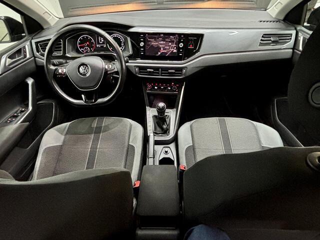 Volkswagen POLO 1.0 TSI R-LINE / Carplay / Navi / Cruise / P Pilot
