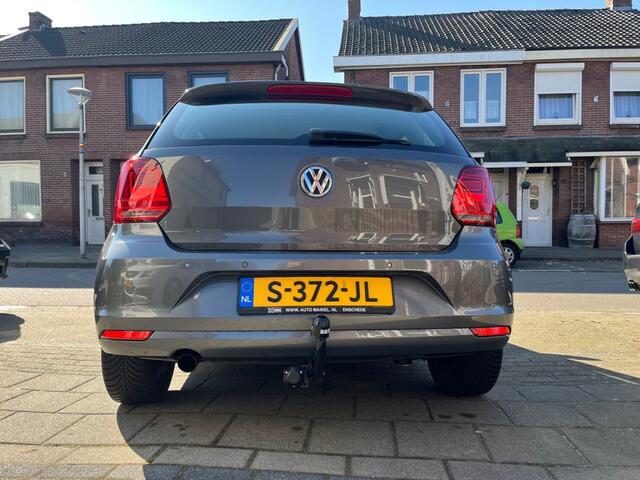 Volkswagen POLO 1.2 TSI COMF. BNS R SOUND