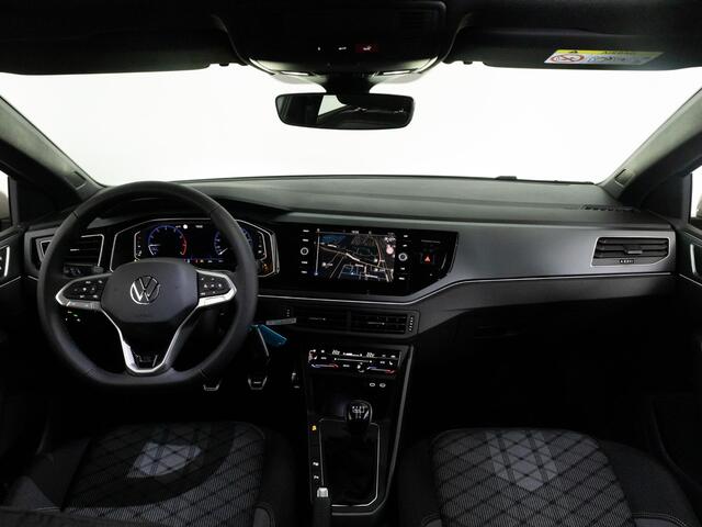 Volkswagen POLO R-Line-Edition 1.0 TSI 95 pk | Panoramadak | Achteruitrijcamera | Stoelverwarming | 17" Bergamo |