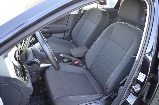 Volkswagen POLO 1.0 TSI Comfortline Carplay | PDC V+A | Navi | Adaptive cruise | Metallic zwart | Airco | LMV