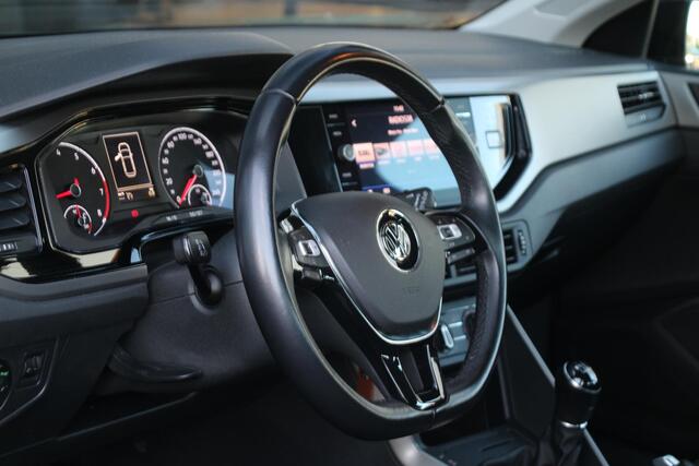 Volkswagen POLO 1.0 TSI Comfortline | Adaptive Cruise | Apple Carplay | Deep Black |