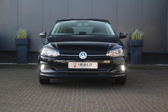 Volkswagen POLO 1.0 TSI Comfortline | Adaptive Cruise | Apple Carplay | Deep Black |