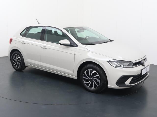 Volkswagen POLO 1.0 TSI Life | 95 PK | Adaptieve cruise control | Parkeersensoren voor en achter | Virtual cockpit |