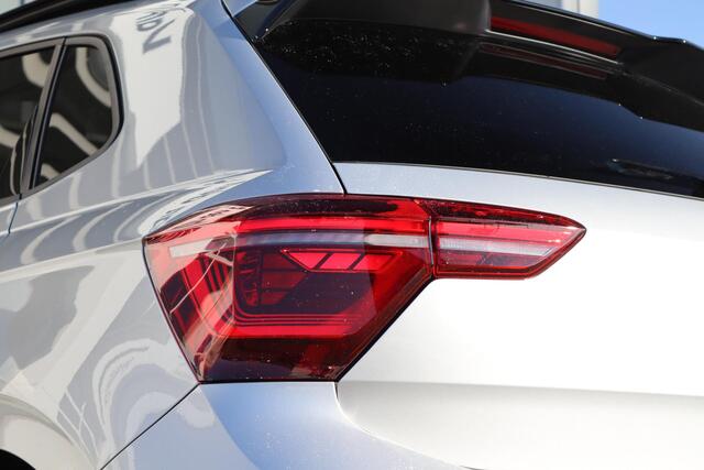 Volkswagen POLO 1.0 TSI 95 pk DSG R-Line Business | Navigatie | Panoramadak | IQ Light | 17'' LM | Climatronic | PDC | Adaptive Cruise | App Connect | Stoelverwarming | | Fabrieksgarantie tot 21-05-2026 |