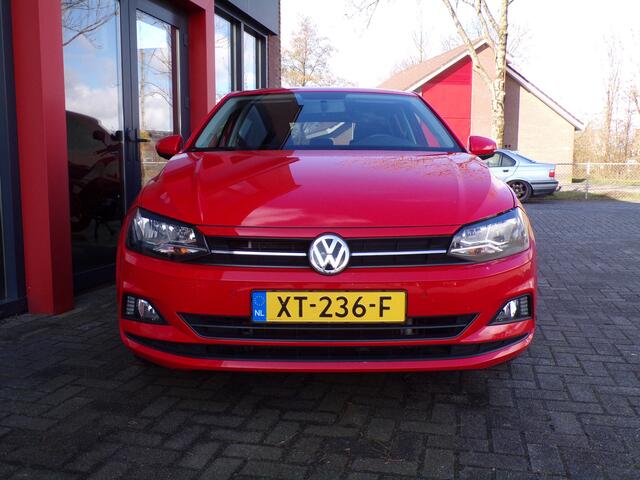 Volkswagen POLO 1.0 TSI Comfortline Business DSG PDC2x Apple carplay/Android Trekhaak NAP!