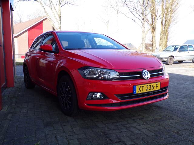 Volkswagen POLO 1.0 TSI Comfortline Business DSG PDC2x Apple carplay/Android Trekhaak NAP!