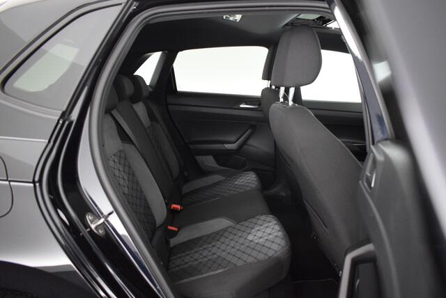 Volkswagen POLO 1.0 TSI 95pk DSG 2x R-Line Led Virtual Cockpit Panoramadak Navigatie