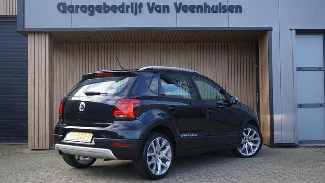 Volkswagen POLO Cross 1.2 TSI 90pk DSG Xenon App-Connect 17inch LM Clima Cruise Control *NL auto* 1e Eigenaar 88131km!