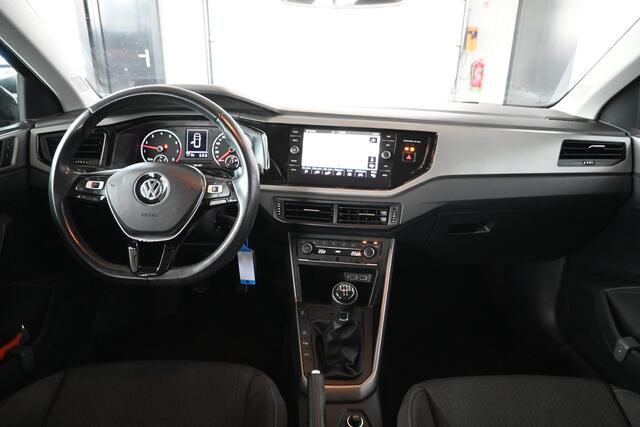 Volkswagen POLO 1.0 TSI Comfortline Business Clima Navigatie Carplay Rijklaarprijs Inruil Mogelijk!