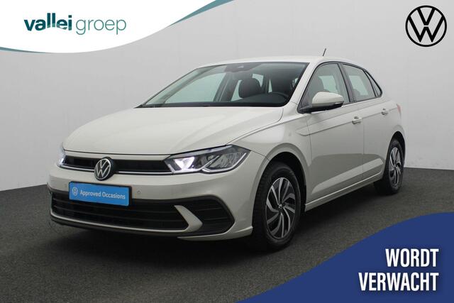 Volkswagen POLO 1.0 TSI 95 pk Life | Parkeersensoren voor/achter | Apple Carplay / Android Auto | Adaptive Cruise