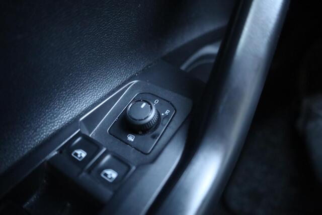 Volkswagen POLO 1.0 TSI Comfortline 95PK / 70kW, DAB+, Apple Carplay / Android Auto, adaptieve cruise control (acc), airco, elektrisch verstel- en verwarmbare buitenspiegels, LED dagrijverlichting, 16" 'Sebring' LMV, multifunctioneel lederen stuurwiel, Bluetooth telefoon