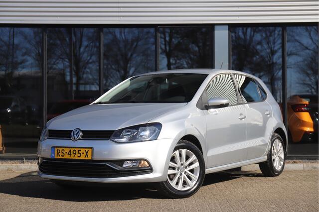 Volkswagen POLO 1.2 TSI Comfortline | Afn. Trekhaak | Cruise | Airco | 15" | incl. winterset | Bluetooth