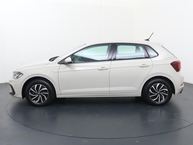 Volkswagen POLO 1.0 TSI Life | 95 PK | Parkeersensoren voor en achter | Virtual cockpit | | Adaptieve cruise control |
