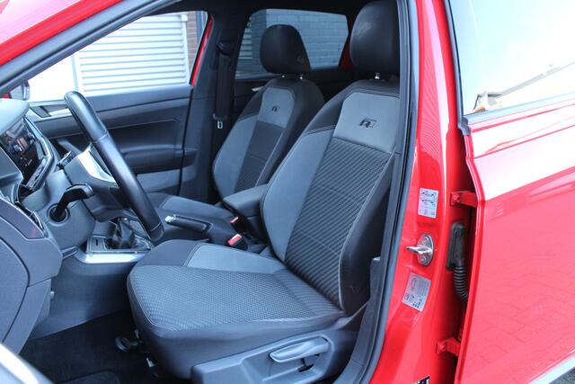 Volkswagen POLO 1.0 TSI 96pk R-Line NL-Auto NAP BTW Panoramadak Clima Cruise Navi PDC Carplay Dig. Cockpit LED