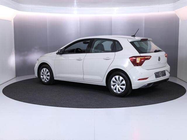 Volkswagen POLO 1.0 TSI Life 95 pk Automaat (DSG) | Navigatie via App | Parkeersensoren (Park assist) | Adaptieve cruise control | Stoelverwarming | LED koplampen |