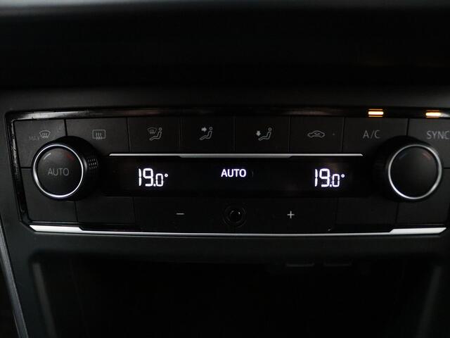 Volkswagen POLO 1.0 TSI Highline Adapt. Cruise | Climate | Carplay | Navi | 16" Velgen
